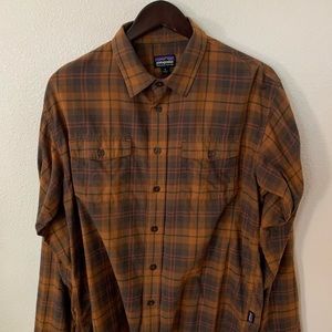 Patagonia Men’s Button Up Shirt